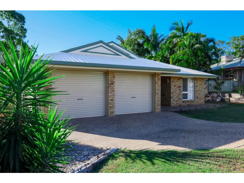 15 Casuarina Court, Kawana QLD 4701