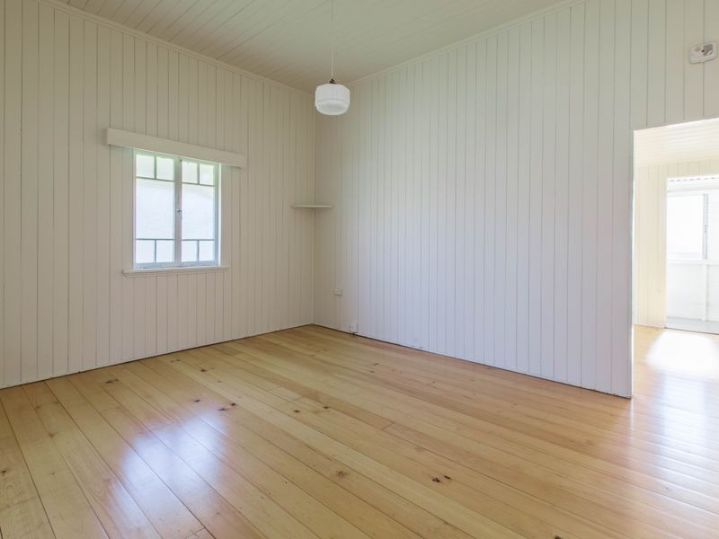 25 Face Street, Park Avenue QLD 4701