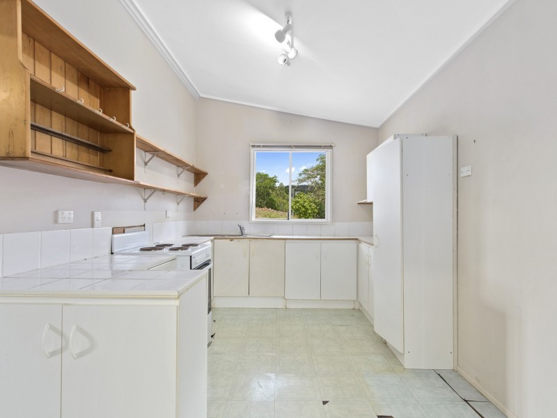 30 West Street, Mount Morgan QLD 4714