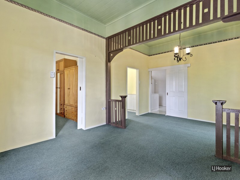 30 West Street, Mount Morgan QLD 4714