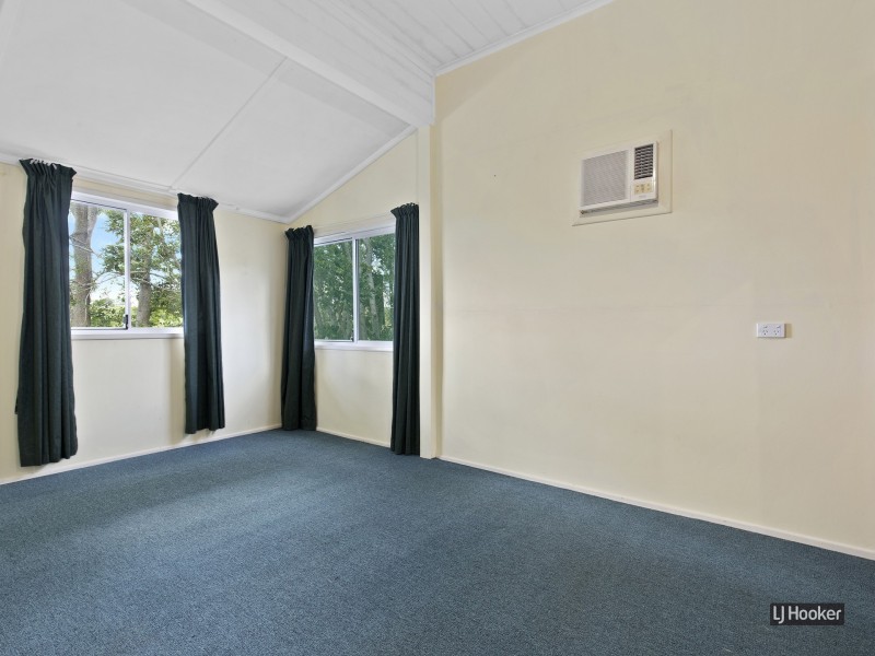 30 West Street, Mount Morgan QLD 4714