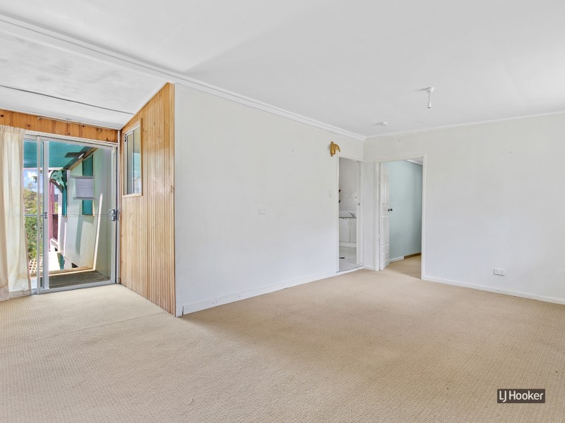30 West Street, Mount Morgan QLD 4714