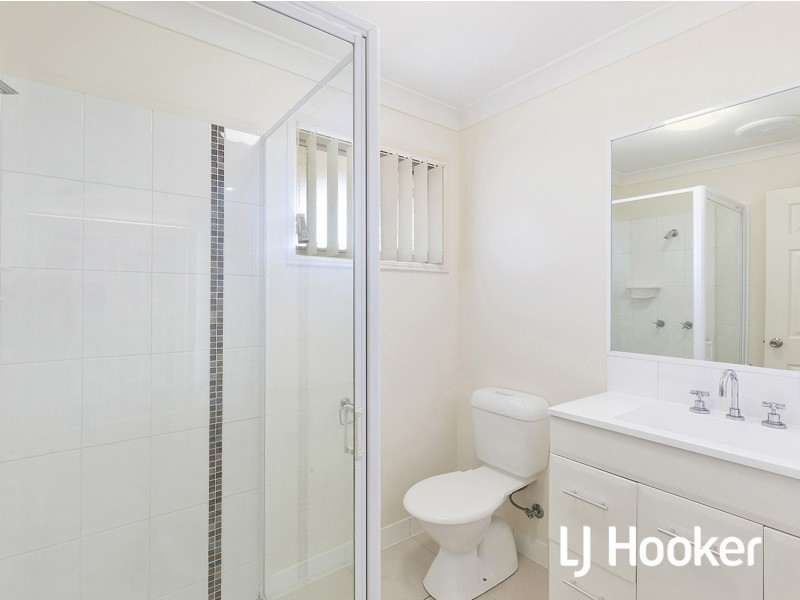 17 Emery Street, Gracemere QLD 4702