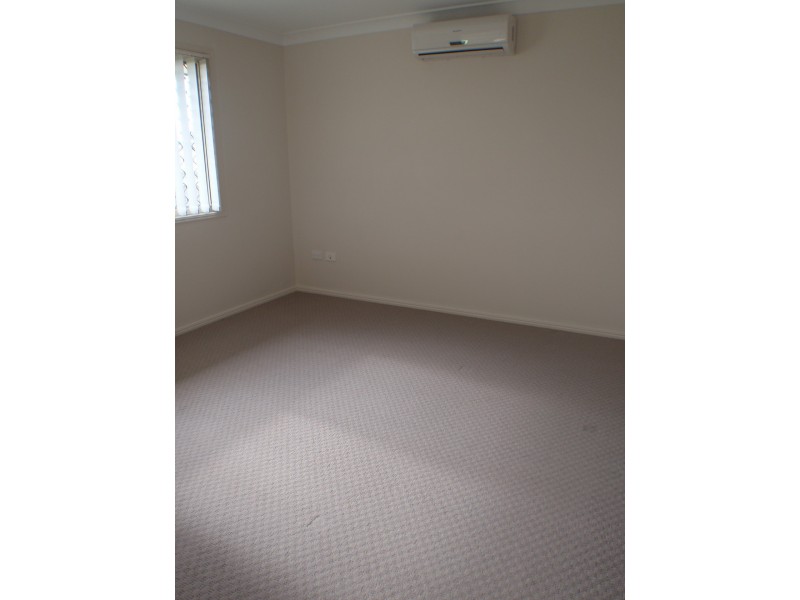 8 Annie Close, Gracemere QLD 4702