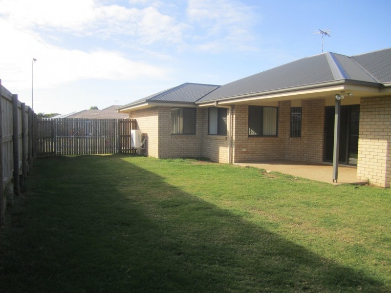 14 Justin Street, Gracemere QLD 4702