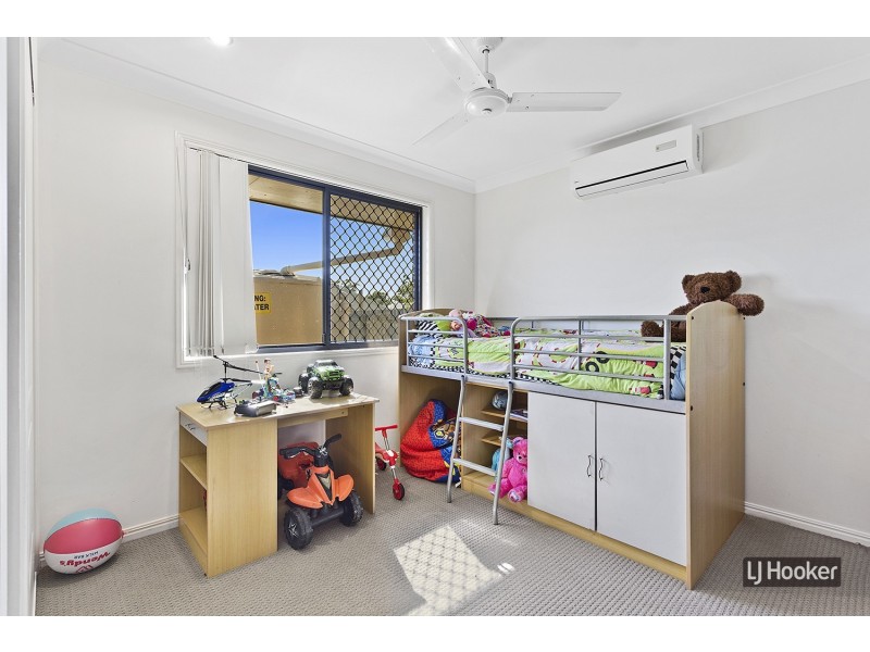 12 Owen Avenue, Gracemere QLD 4702