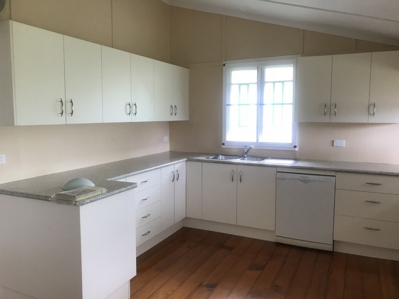 149 Rundle Street, Wandal QLD 4700