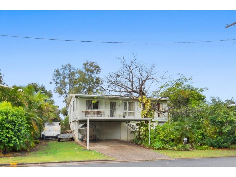 10 Larcombe St, Park Avenue QLD 4701