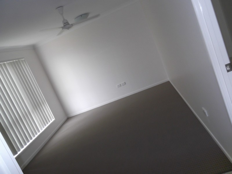 4 Jane Crescent, Gracemere QLD 4702