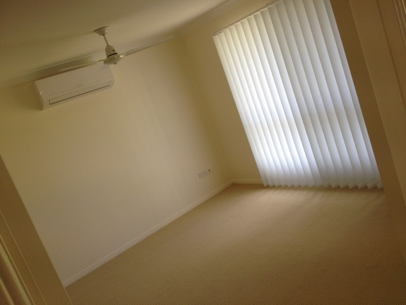 17 Jane Crescent, Gracemere QLD 4702