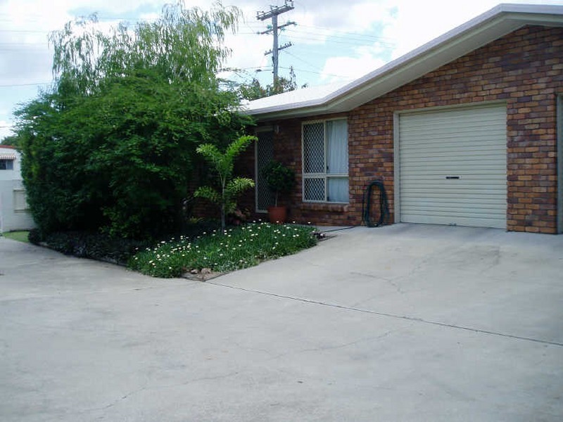 Unit 1/232 Farm Street, Kawana QLD 4701