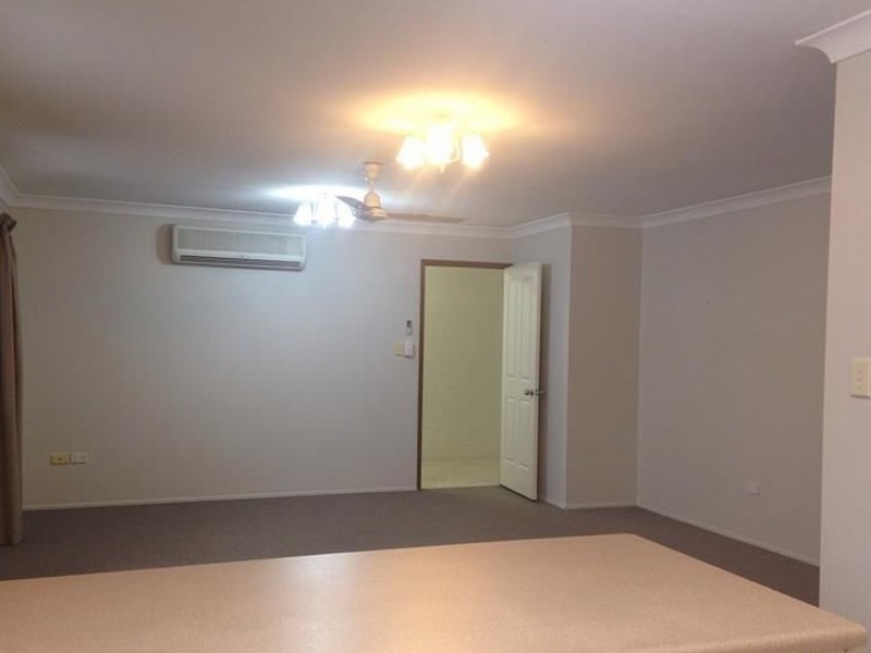 Unit 1/232 Farm Street, Kawana QLD 4701