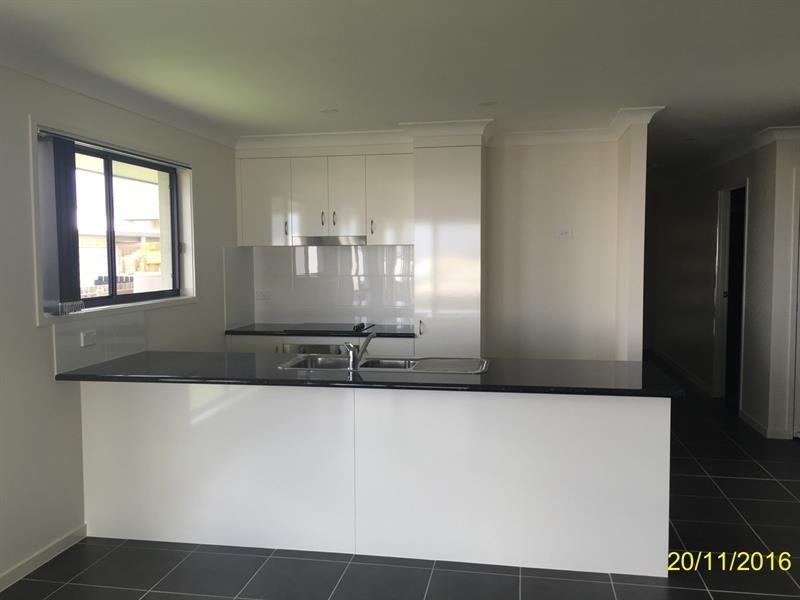 12A Govind Crt, Gracemere QLD 4702