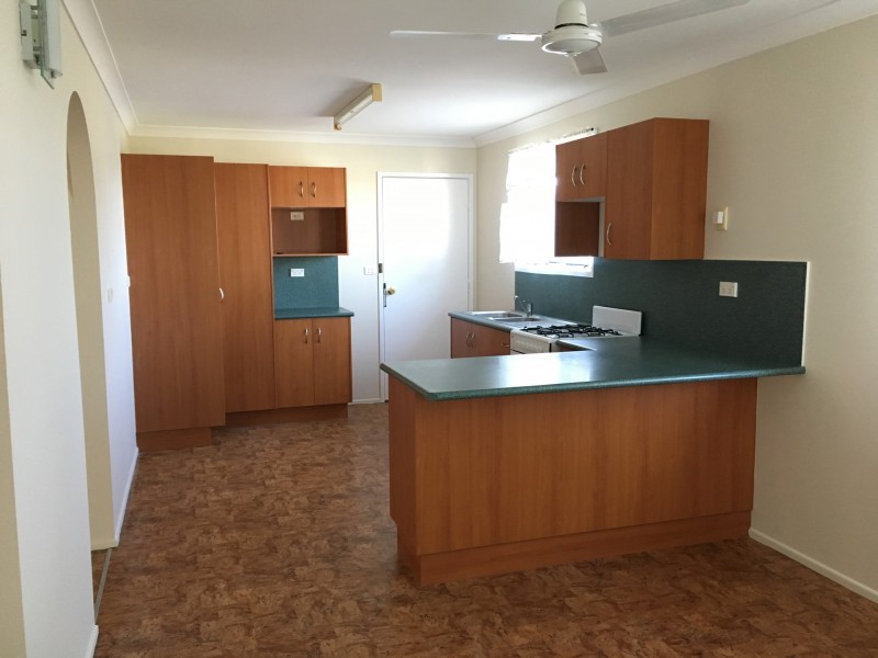 11 McCarthy St, Gracemere QLD 4702