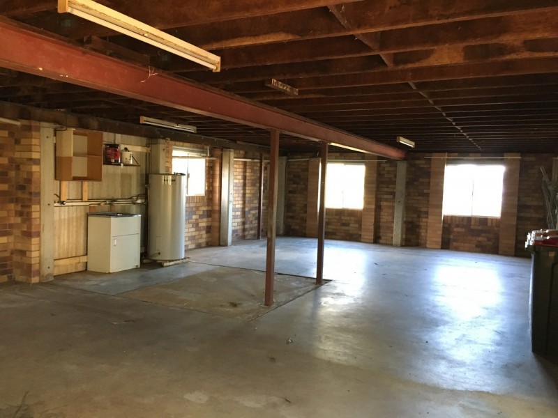 11 McCarthy St, Gracemere QLD 4702