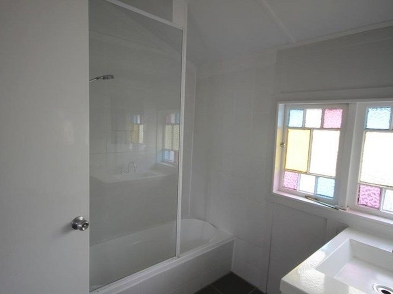 94 Murray Street, The Range QLD 4700