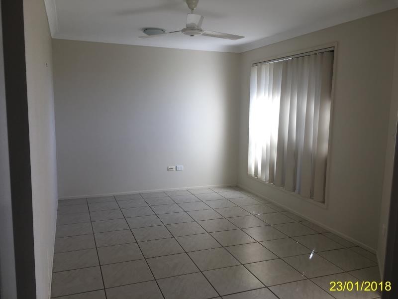 13 Gilmore Crt, Gracemere QLD 4702