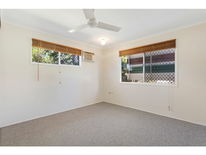 12 Webber Avenue, Kawana QLD 4701