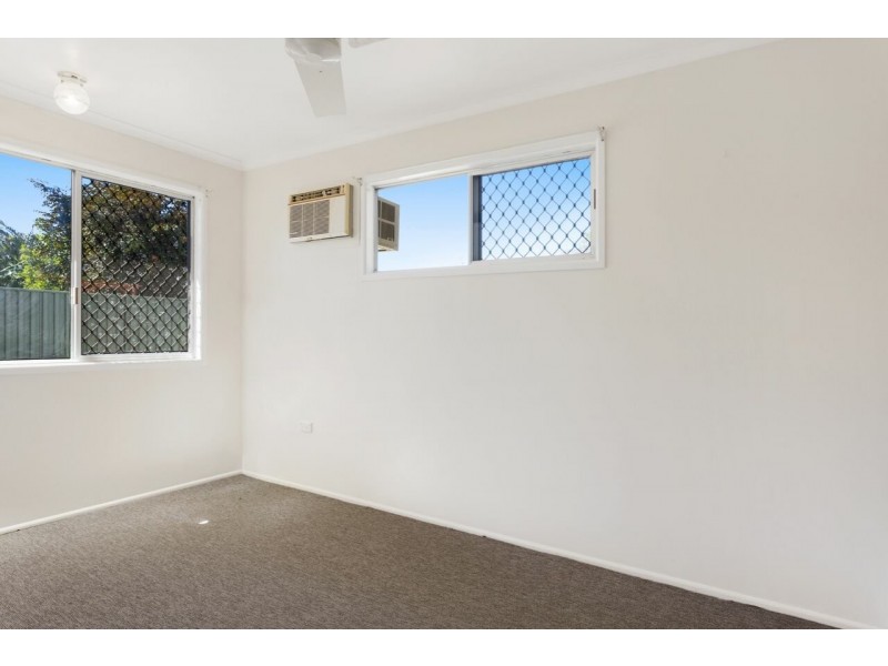 12 Webber Avenue, Kawana QLD 4701