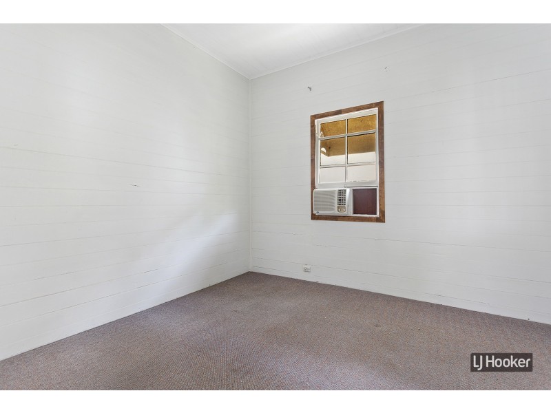 9 Wood Street, Depot Hill QLD 4700