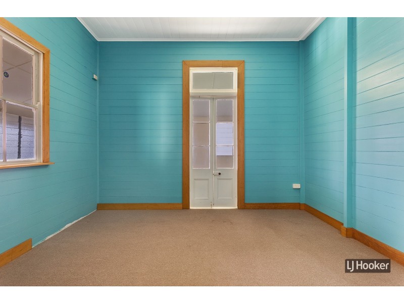 9 Wood Street, Depot Hill QLD 4700