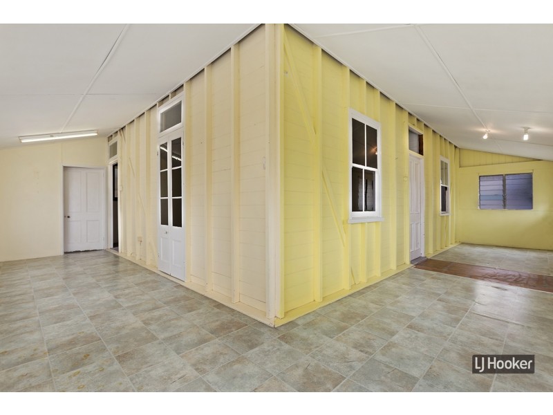 9 Wood Street, Depot Hill QLD 4700