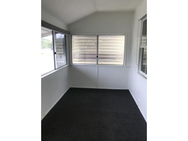 194 Peter Street, Berserker QLD 4701