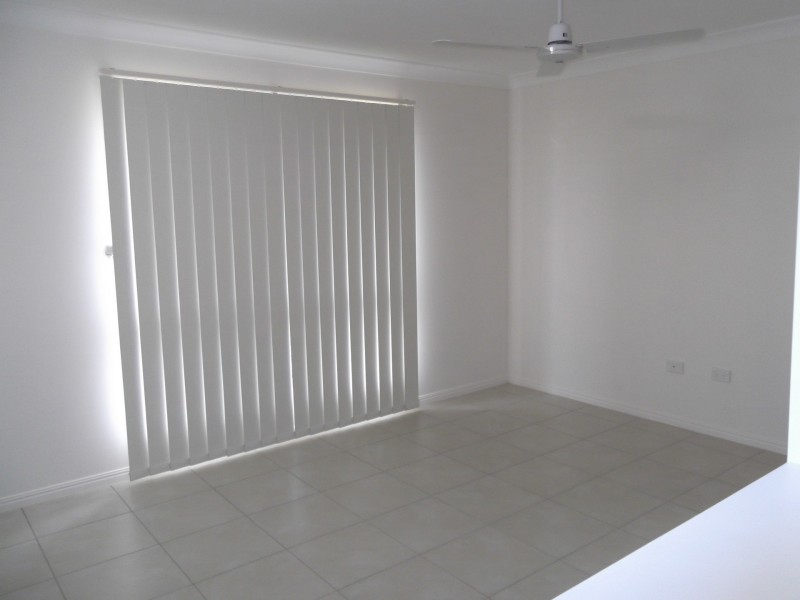 23 Cherryfield Road, Gracemere QLD 4702