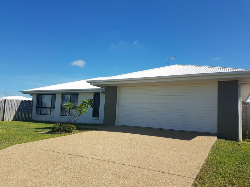 8 Wakim Close, Gracemere QLD 4702