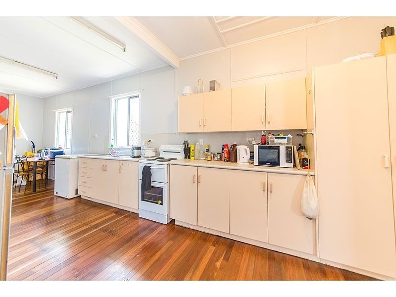 188 Elphinstone Street, Berserker QLD 4701