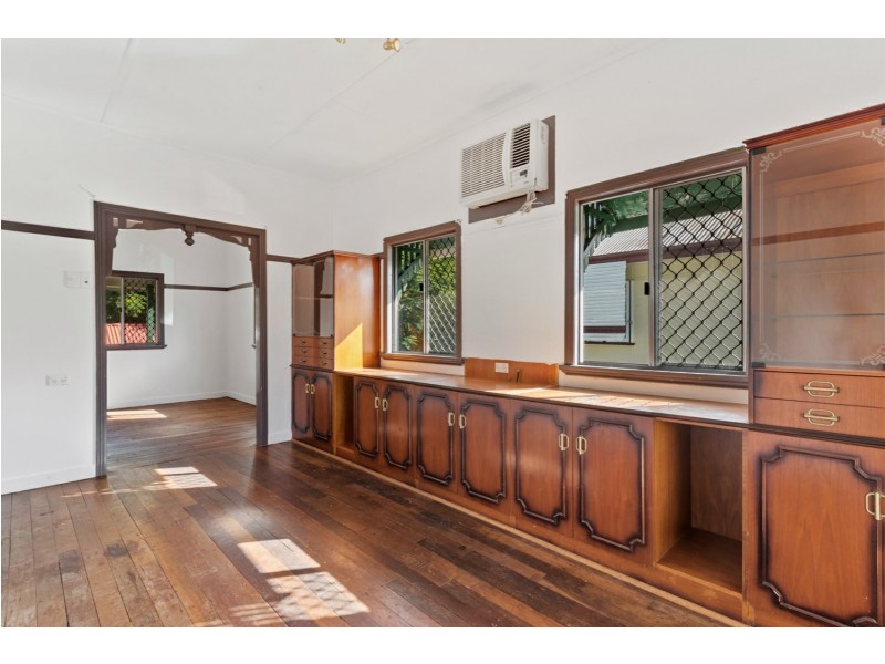 106 Simpson Street, Berserker QLD 4701