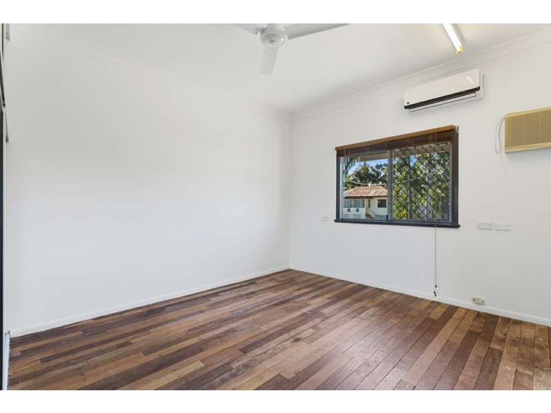 106 Simpson Street, Berserker QLD 4701