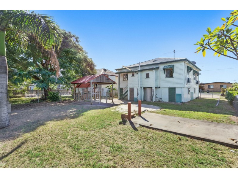 106 Simpson Street, Berserker QLD 4701