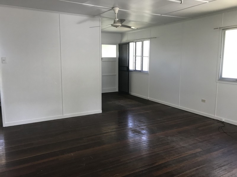 35 North Street, The Range QLD 4700