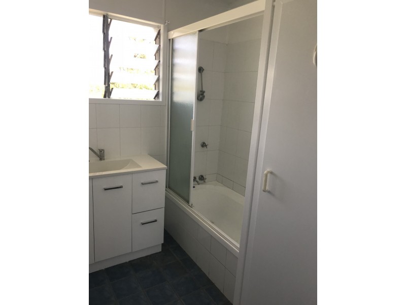 35 North Street, The Range QLD 4700
