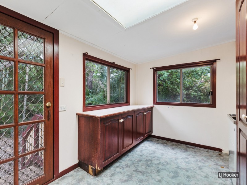 16 River Street, Mount Morgan QLD 4714