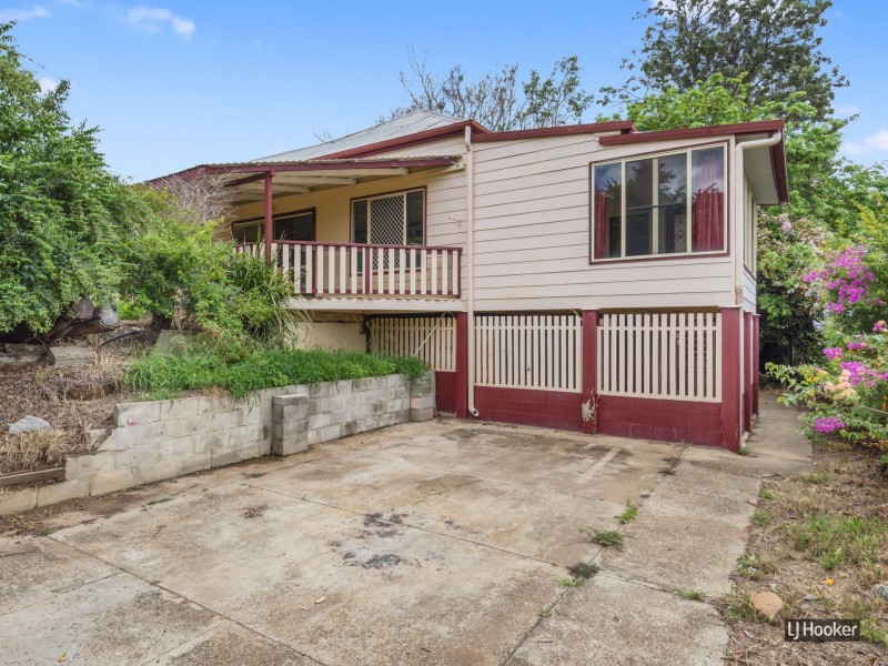 16 River Street, Mount Morgan QLD 4714