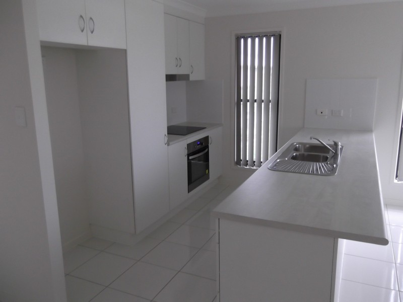 18 Amy Street, Gracemere QLD 4702