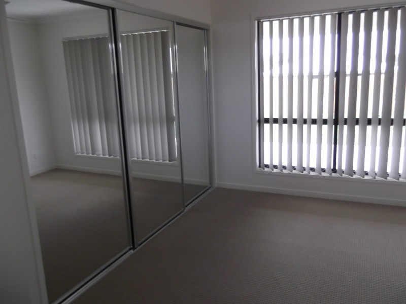 18 Amy Street, Gracemere QLD 4702