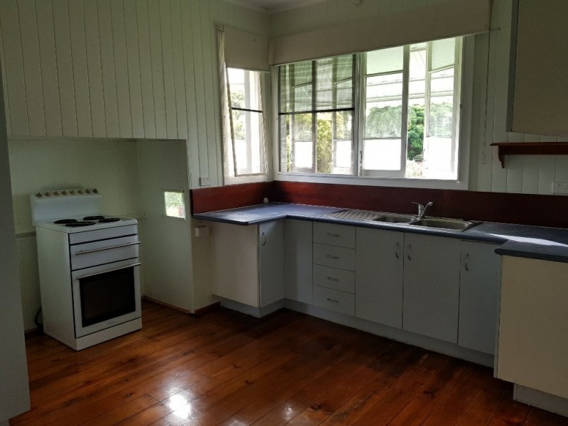 316 Kent Street, Depot Hill QLD 4700