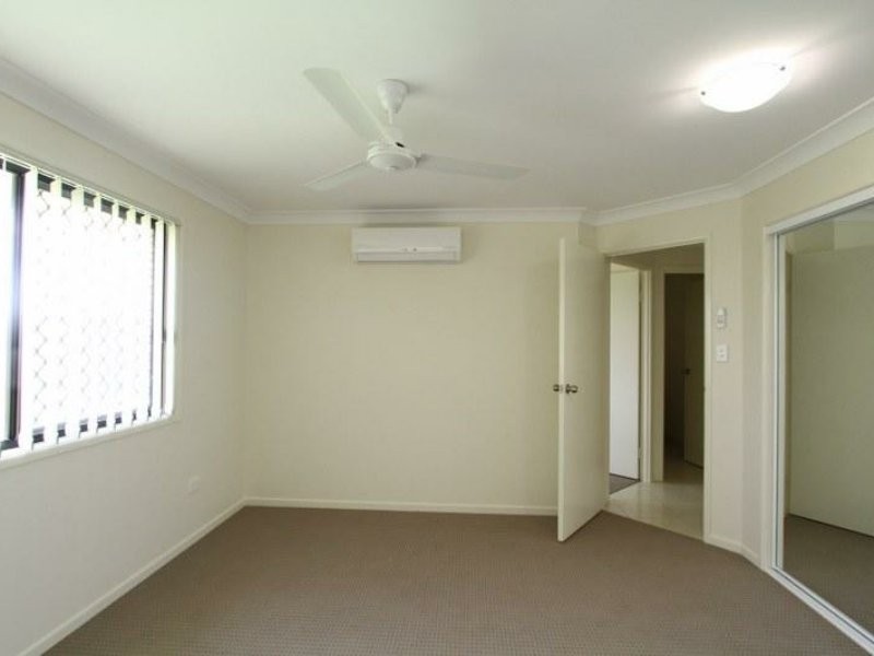 33 Leichhardt Drive, Gracemere QLD 4702