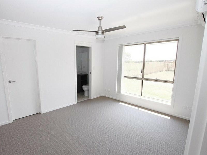 8 Taramoore Road, Gracemere QLD 4702