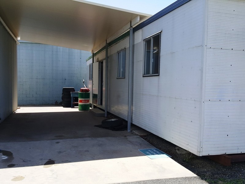 Unit 2/177 Alexandra Street, Kawana QLD 4701