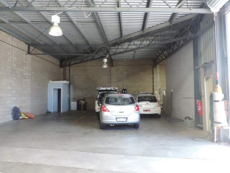 Unit 2/8 ROBISON STREET, Rockhampton City QLD 4700