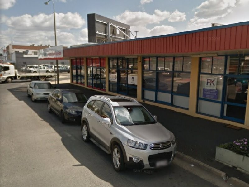 Shop 4/32-34 Denham Street, Rockhampton City QLD 4700