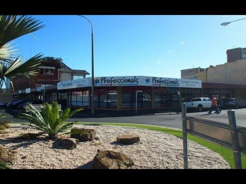 Shop 4/32-34 Denham Street, Rockhampton City QLD 4700