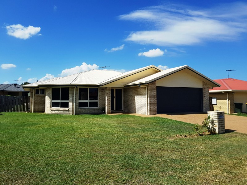 42 Riley Drive, Gracemere QLD 4702