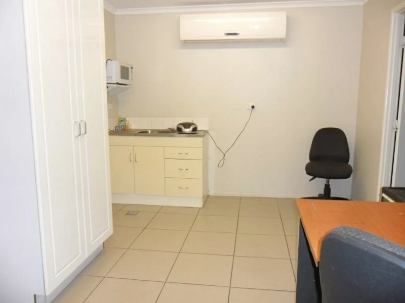20 Capricorn Street, Gracemere QLD 4702