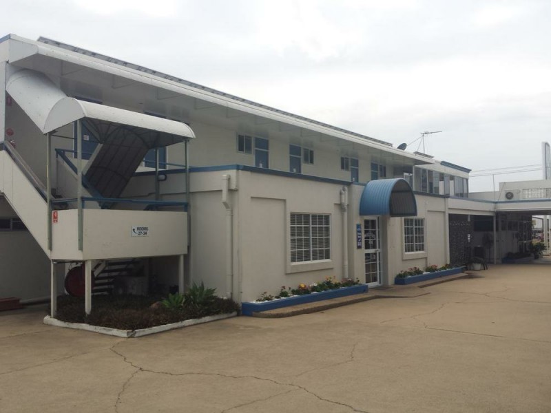The Q Motel/116 Gladstone Road, Allenstown QLD 4700