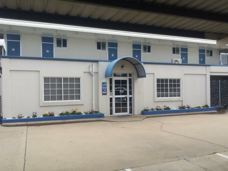 The Q Motel/116 Gladstone Road, Allenstown QLD 4700